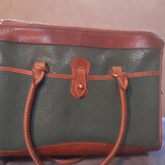 Dooney and Bourke hunter green purse - Picture 6 of 8